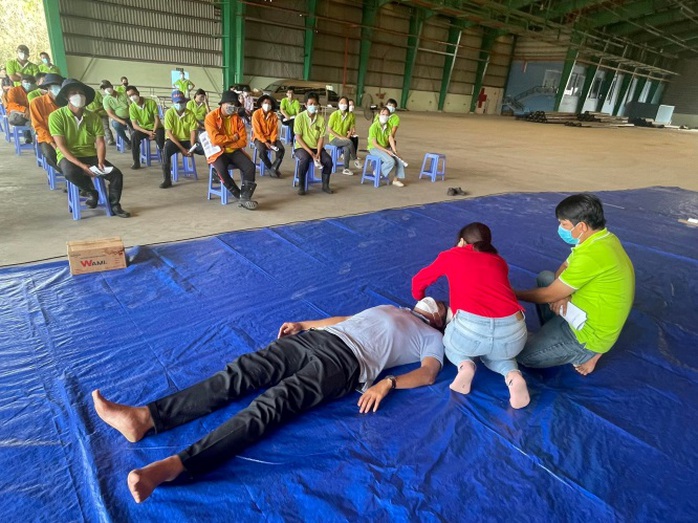 VWS tập huấn an toàn lao động cho công nhân - Ảnh 1. VWS tập huấn an toàn lao động cho công nhân - Ảnh 1.