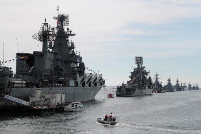 Anh: Hải quân Nga phong tỏa bờ biển Đen của Ukraine - Ảnh 1.