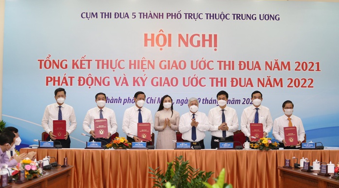 Vượt qua Hà Nội và TP HCM, Hải Phòng dẫn đầu thi đua 5 thành phố trung ương - Ảnh 3.