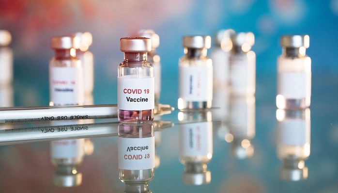 Gặp điều này, vắc-xin Covid-19 sau 1 năm vẫn hiệu quả hơn 90% - Ảnh 1.