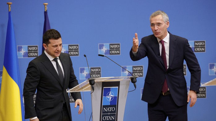 Tổng thống Ukraine nói về sự lấp lửng của NATO - Ảnh 1.