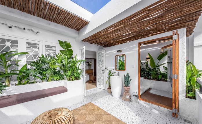 Khu vườn resort, phòng tắm nghìn sao giữa lưng chừng trời ở TP.HCM - Ảnh 8. Khu vườn resort, phòng tắm nghìn sao giữa lưng chừng trời ở TP.HCM - Ảnh 8.