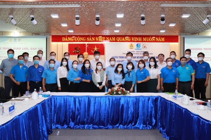 Tọa đàm “Đoàn thể SAWACO xung kích trong phong trào sáng tạo, phát huy sáng kiến, cải tiến kỹ thuật” - Ảnh 2. Tọa đàm “Đoàn thể SAWACO xung kích trong phong trào sáng tạo, phát huy sáng kiến, cải tiến kỹ thuật” - Ảnh 2.