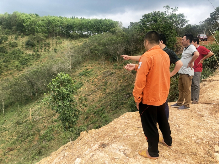 Giá bất động sản nhiều nơi “sốt” bất thường - Ảnh 1.