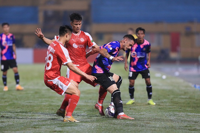 Sài Gòn FC thất bại vì người cũ - Ảnh 1.