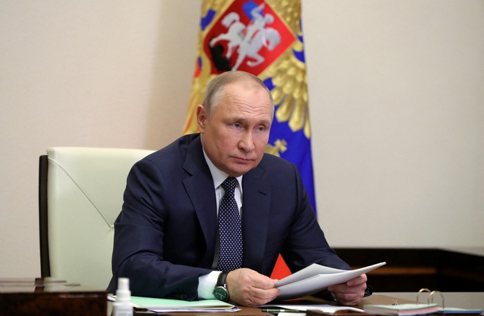 Giá khí đốt châu Âu tăng vọt sau sắc lệnh của Tổng thống Putin - Ảnh 1.