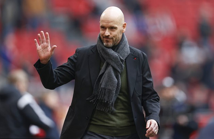 HLV Erik ten Hag đạt thỏa thuận dẫn dắt Man United 4 mùa giải - Ảnh 1.