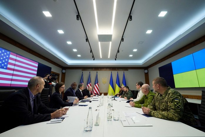 Nga cảnh báo Mỹ không gửi thêm vũ khí cho Ukraine - Ảnh 1.