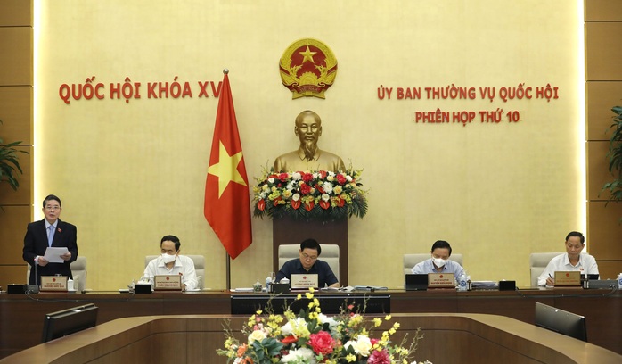 Vụ Việt Á, thao túng chứng khoán, trục lợi bay giải cứu bị điểm tên tại phiên họp Uỷ ban Thường vụ - Ảnh 1.
