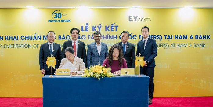 Nam A Bank tiên phong triển khai chuẩn mực báo cáo tài chính quốc tế - Ảnh 1. Nam A Bank tiên phong triển khai chuẩn mực báo cáo tài chính quốc tế - Ảnh 1.