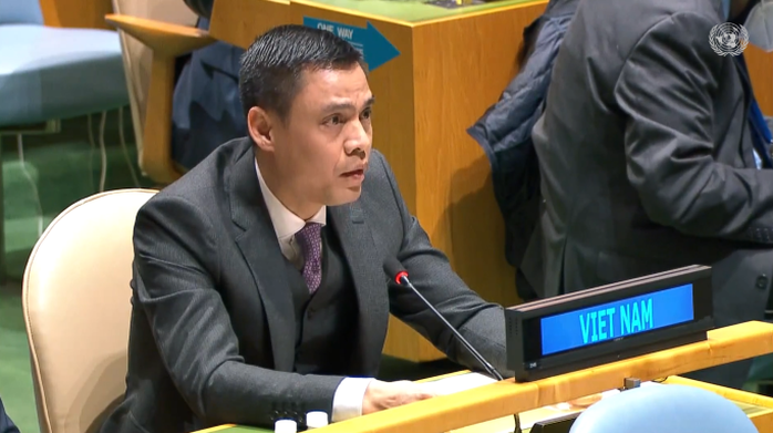 Việt Nam phát biểu tại phiên họp LHQ đình chỉ tư cách thành viên Hội đồng Nhân quyền của Nga - Ảnh 1.