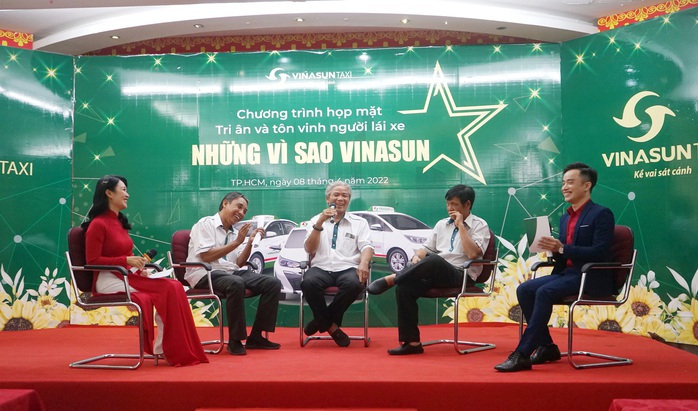 Vinasun chi hơn 1,7 tỉ đồng san sẻ khó khăn với tài xế taxi - Ảnh 2.