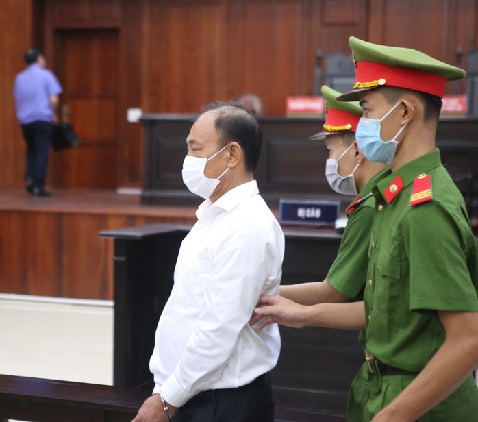 Nguyên nhân tòa phúc thẩm hoãn xét xử ông Trần Vĩnh Tuyến, Trần Trọng Tuấn - Ảnh 2.