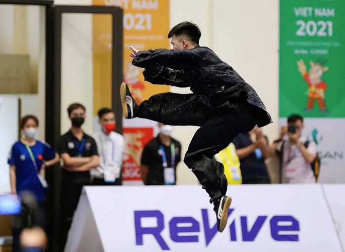 SEA Games 31: VĐV môn wushu của Việt Nam chấn thương khi đang thi đấu - Ảnh 5.