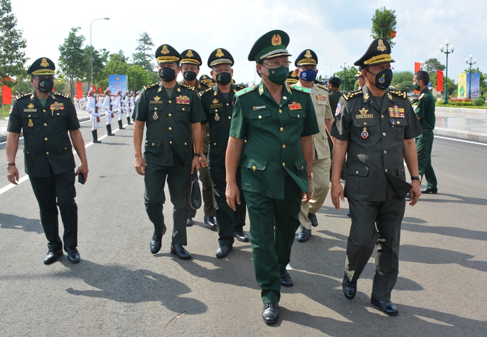 Việt Nam - Campuchia đối thoại về chính sách quốc phòng - Ảnh 2.