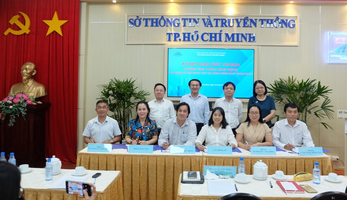 TP HCM: Sở TT-TT quyết không để trễ hạn thủ tục hành chính nào của dân, doanh nghiệp - Ảnh 1.