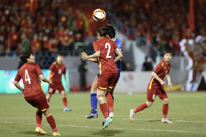 Việt Nam – Thái Lan 1-0: Chức vô địch bóng đá nữ thứ 7 - Ảnh 2.