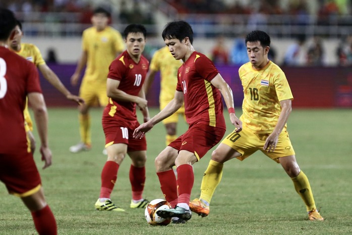 HLV Park Hang-seo, Polking nói gì sau khi U23 Việt Nam thắng U23 Thái Lan? - Ảnh 1.