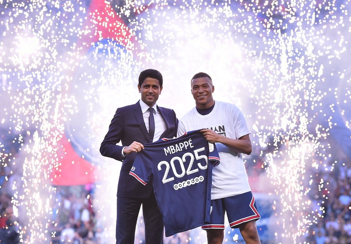 Mbappe không rời Ligue 1, gia hạn hợp đồng với PSG đến 2025 - Ảnh 1.