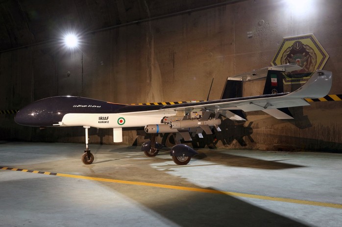 Tiết lộ căn cứ mật chứa phi đội UAV hùng hậu của Iran - Ảnh 4.