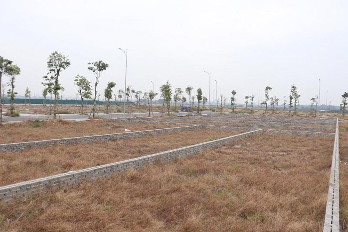 “Sốt” đất vẫn tiếp diễn: Đâu là giải pháp? - Ảnh 1. “Sốt” đất vẫn tiếp diễn: Đâu là giải pháp? - Ảnh 1.