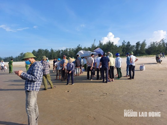 Hà Tĩnh: Đánh cá trên biển, một ngư dân tử vong bất thường - Ảnh 1.