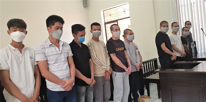 Hỗn chiến kinh hoàng tại TP Bảo Lộc: 12 đối tượng lãnh án tù - Ảnh 2.