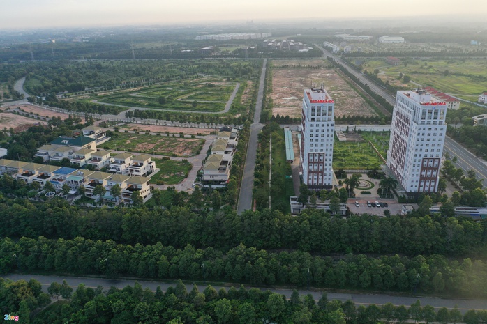 Vì sao giá bất động sản tăng liên tục? - Ảnh 1. Vì sao giá bất động sản tăng liên tục? - Ảnh 1.