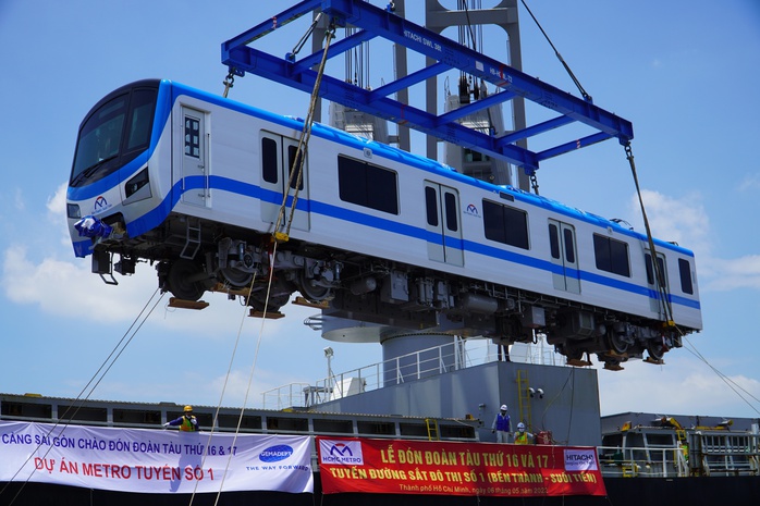 Các hình ảnh đoàn tàu metro số 1 cập cảng Khánh Hội, TP HCM - Ảnh 3.