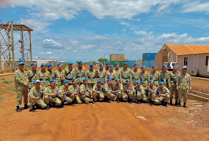 Đoàn tiền trạm Đội Công binh mũ nồi xanh Việt Nam triển khai thành công - Ảnh 5.