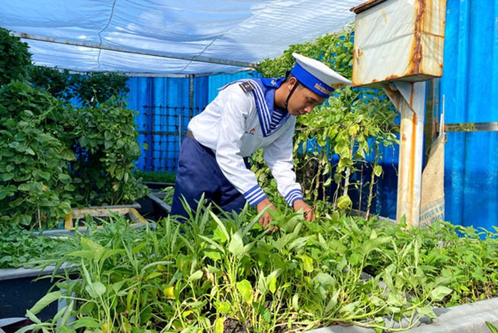 Vững vàng Trường Sa - Ảnh 1.