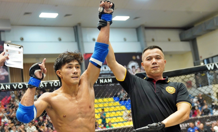 Nguyễn Trần Duy Nhất thắng thuyết phục tại MMA LION Championship - Ảnh 1.