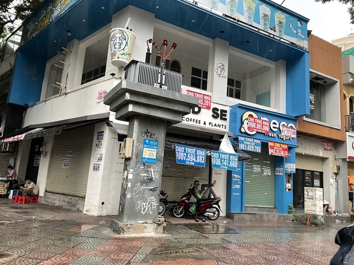 Mặt bằng cho thuê ở trung tâm bao giờ hết ế? - Ảnh 3. Mặt bằng cho thuê ở trung tâm bao giờ hết ế? - Ảnh 3.