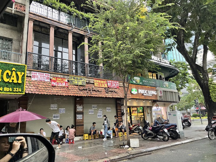 Mặt bằng cho thuê ở trung tâm bao giờ hết ế? - Ảnh 7. Mặt bằng cho thuê ở trung tâm bao giờ hết ế? - Ảnh 7.