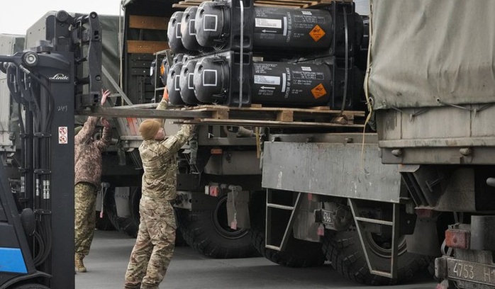 Ukraine tuyên bố ngừng theo đuổi tư cách thành viên NATO - Ảnh 2.