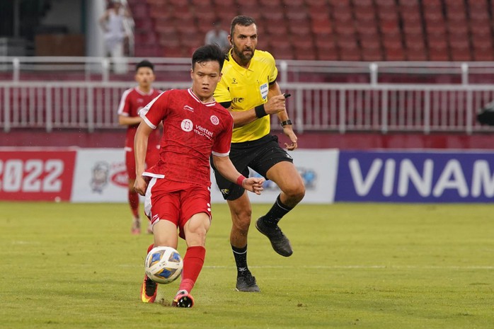 CLB Viettel ngược dòng thắng đậm đội bóng Singapore - Ảnh 4.