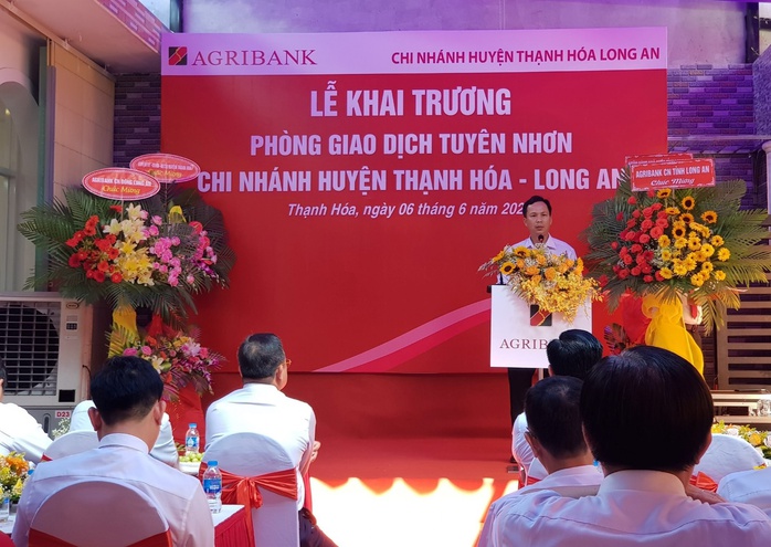 Agribank Thạnh Hóa Long An khai trương Phòng Giao dịch Tuyên Nhơn - Ảnh 2.