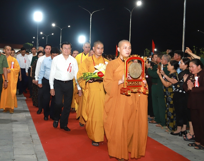 Đại lễ cầu siêu tưởng niệm, tri ân anh linh các Anh hùng liệt sĩ tại Vị Xuyên - Ảnh 1.