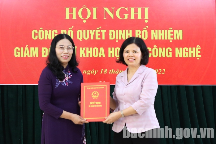 Thay đổi nhiều nhân sự tỉnh Bắc Ninh, nữ hiệu trưởng làm giám đốc sở - Ảnh 3.