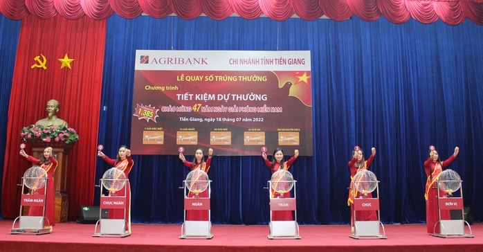 997 khách hàng trúng thưởng chương trình huy động tiết kiệm dự thưởng của Agribank Tiền Giang - Ảnh 2.