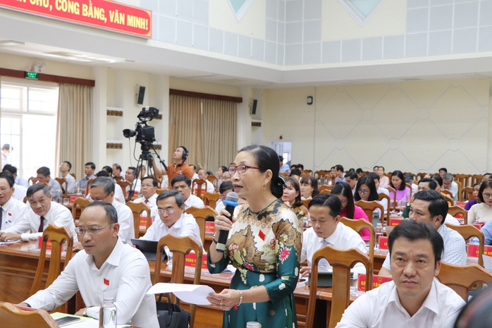 HĐND Quảng Nam: Sao càng cải cách hành chính, hiện tượng nhũng nhiễu càng phổ biến? - Ảnh 2.