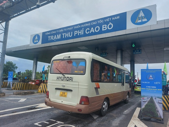 Cao tốc Cầu Giẽ - Ninh Bình chỉ thu phí không dừng từ ngày 22-7 - Ảnh 1.