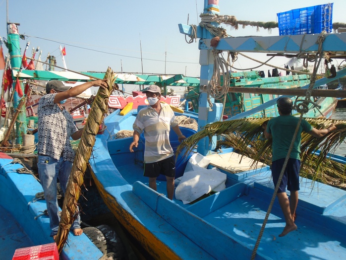 Cứu hộ, cứu nạn trên biển: Thiếu và yếu - Ảnh 1.