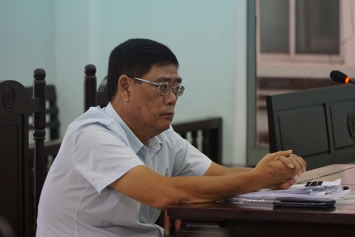 Nguyên Phó chánh Thanh tra kiện thắng Chủ tịch TP Nha Trang - Ảnh 1.