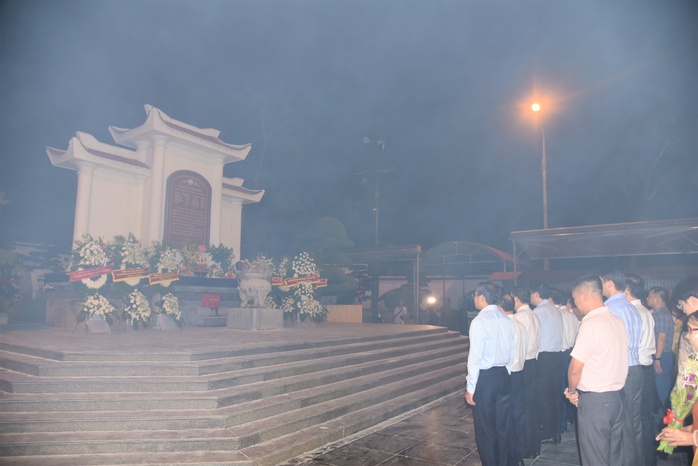 Hành trình “về nguồn” tưởng nhớ, tri ân các Anh hùng liệt sỹ - Ảnh 2. Hành trình “về nguồn” tưởng nhớ, tri ân các Anh hùng liệt sỹ - Ảnh 2.