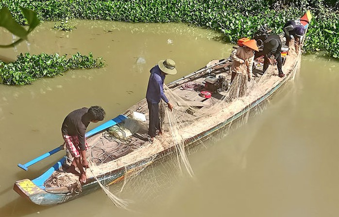 Sản vật nước nổi vào mùa - Ảnh 1.