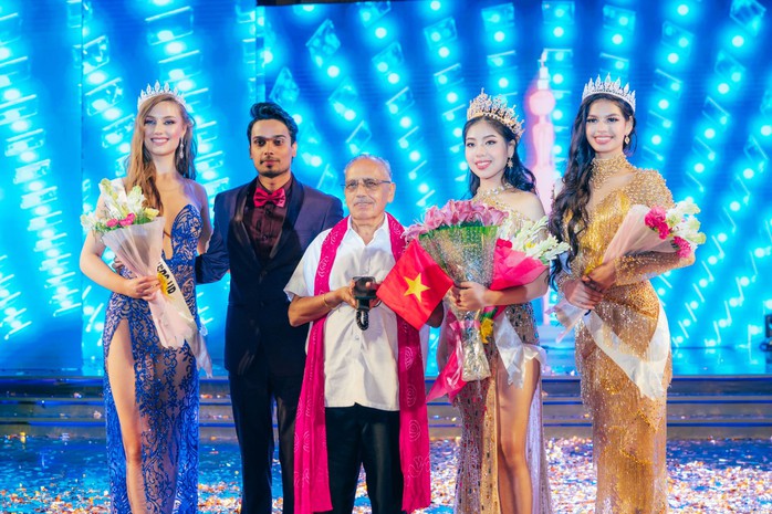 Nhan sắc nữ sinh Việt đăng quang cuộc thi Hoa hậu Thanh thiếu niên quốc tế - Ảnh 5. Nhan sắc nữ sinh Việt đăng quang cuộc thi bóng đá tỷ lệ kèo nhà cái hậu Thanh thiếu niên quốc tế - Ảnh 5.