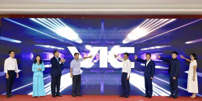 Doanh nhân Đỗ Quang Hiển được bầu làm Chủ tịch CLB Cựu sinh viên Doanh nhân ĐHQG Hà Nội - Ảnh 3.