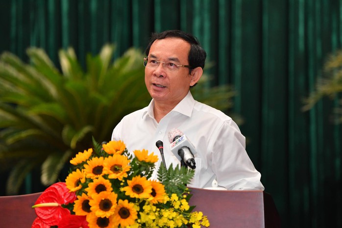 Bí thư Nguyễn Văn Nên nhận lỗi khi TP HCM không kịp thời khen thưởng lực lượng y tế - Ảnh 1.