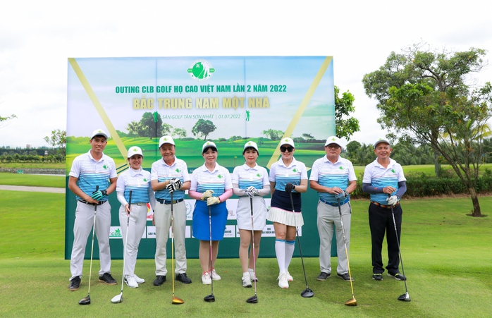 Hấp dẫn Giải golf dòng họ Cao lần II tại Việt Nam - Ảnh 4.